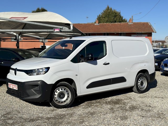 Citroën Citroën Berlingo TAILLE XL 950 KG BLUE HDI 100