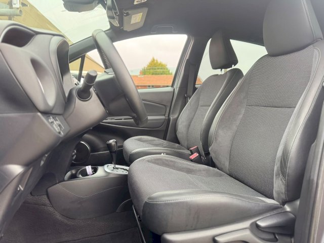 Toyota Toyota Yaris III 100h Chic 5p