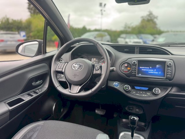 Toyota Toyota Yaris III 100h Chic 5p