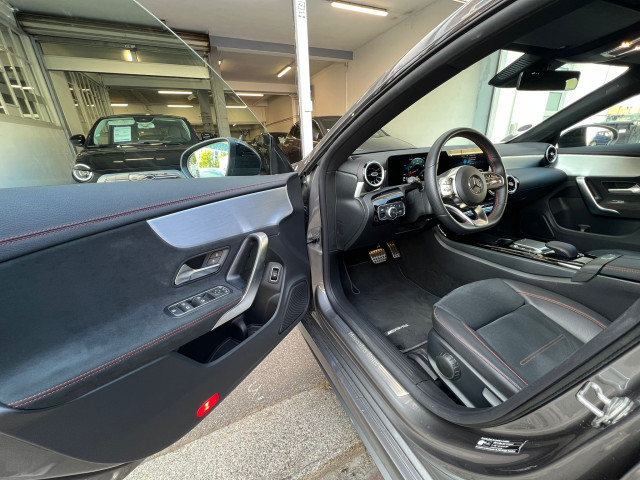 Mercedes-Benz Mercedes-Benz CLA II (C118) 200 163ch AMG Line 7G-DCT 9cv