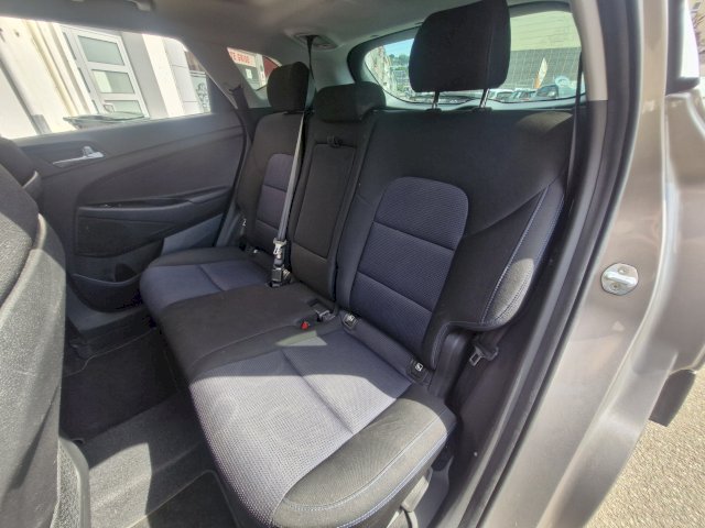 Hyundai Hyundai Tucson II 1.7 CRDI 115ch Creative 2WD