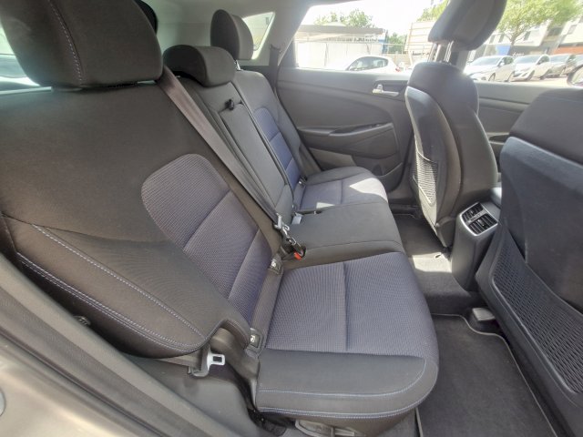 Hyundai Hyundai Tucson II 1.7 CRDI 115ch Creative 2WD