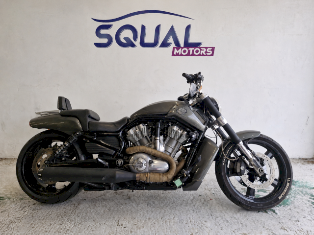 Harley-Davidson Harley-Davidson V-Rod Muscle
