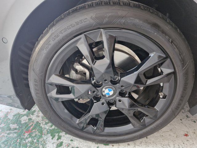 BMW BMW Série 1 120iA M-SPORT F70