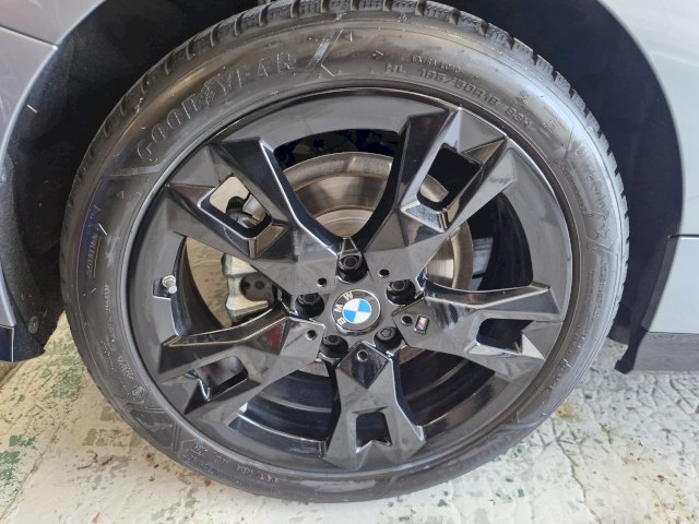BMW BMW Série 1 120iA M-SPORT F70