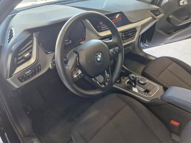 BMW BMW Série 1 III (F40) 116dA 116ch Lounge DKG7