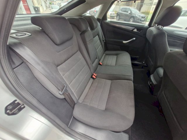 Ford Ford Mondeo III 1.6 TDCi 115ch FAP Titanium 5p