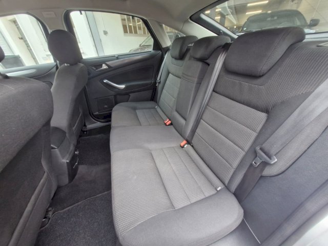 Ford Ford Mondeo III 1.6 TDCi 115ch FAP Titanium 5p