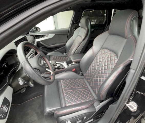 Audi Audi A4 40 TDI 204ch Competition quattro S tronic 7