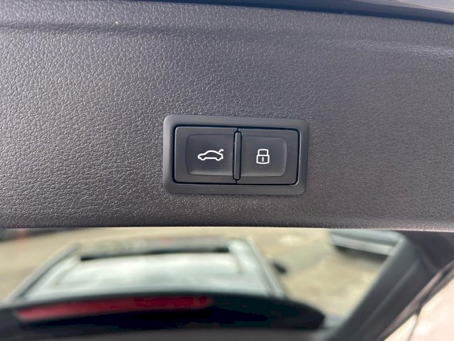 Audi Audi A4 40 TDI 204ch Competition quattro S tronic 7