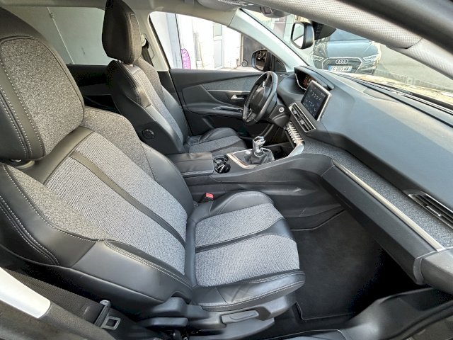 Peugeot Peugeot 3008 II 1.2 PureTech 130ch Allure S&S
