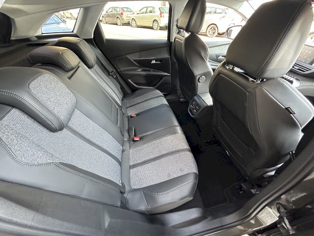 Peugeot Peugeot 3008 II 1.2 PureTech 130ch Allure S&S