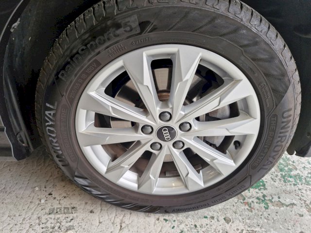 Audi Audi Q3 40 TFSI 190ch Design Luxe quattro S tronic 7 10cv