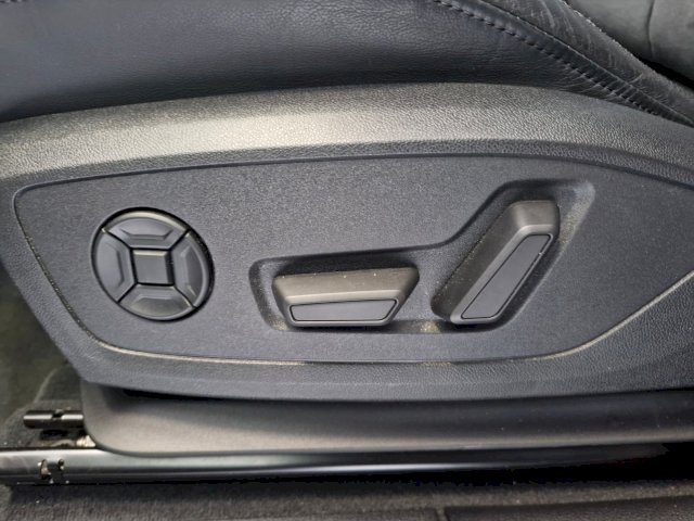 Audi Audi Q3 40 TFSI 190ch Design Luxe quattro S tronic 7 10cv