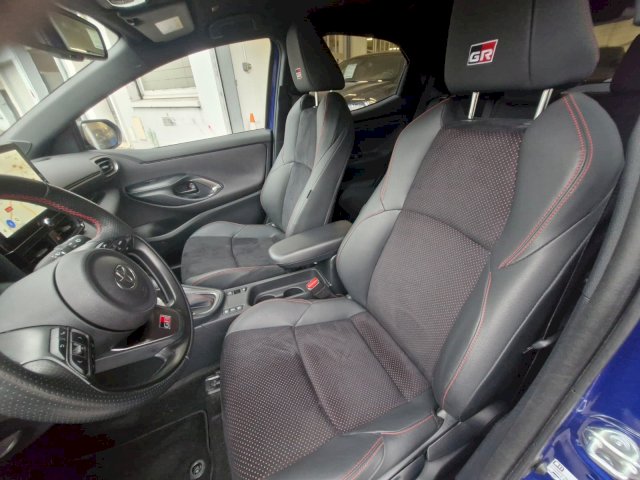 Toyota Toyota Yaris 130h GR Sport 5p MC24