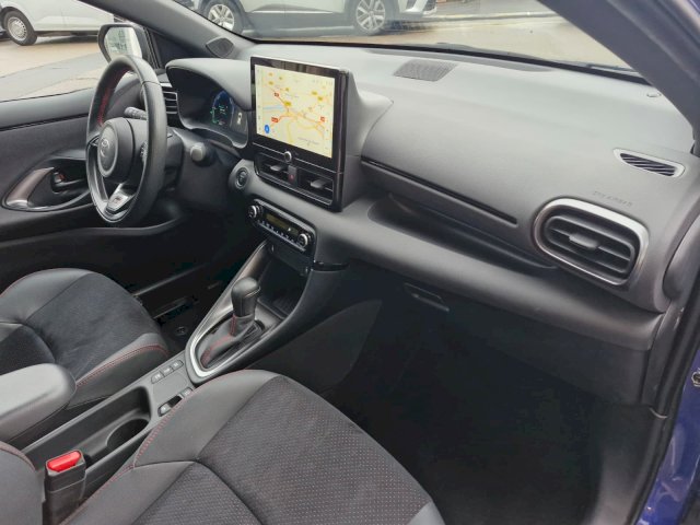 Toyota Toyota Yaris 130h GR Sport 5p MC24