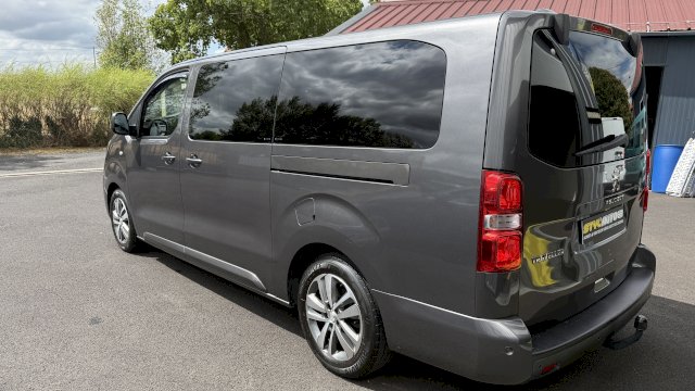 Peugeot Traveller HDI 180 EAT6 Allure L3 Attelage / Pack Son / 8 Places / 15000€ HT