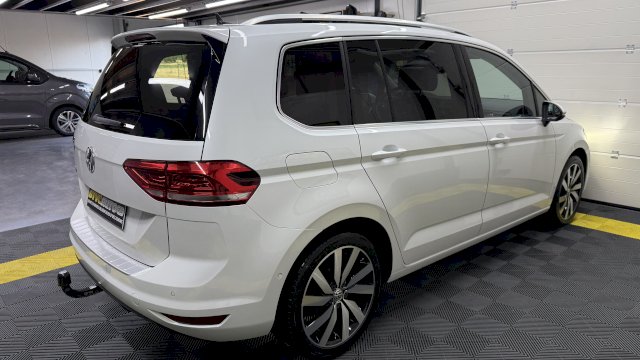Volkswagen Touran 2.0 TDI 150 DSG7 Highline BlueMotion 7 Places / Webasto / Attelage / TO