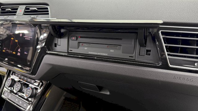 Volkswagen Touran 2.0 TDI 150 DSG7 Highline BlueMotion 7 Places / Webasto / Attelage / TO