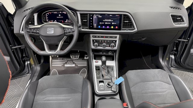 Seat Ateca 2.0 TDI 150 DSG7 FR Toit Ouvrant / Attelage