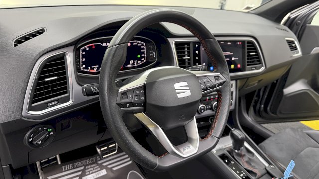 Seat Ateca 2.0 TDI 150 DSG7 FR Toit Ouvrant / Attelage