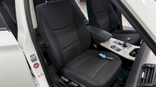 BMW X3 F25 Xdrive 20d 185 BVA8 Business 105000kms Garantie 12 mois