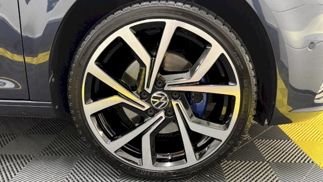 Volkswagen Caddy 2.0 TDI 150 Highline R-Line BlueMotionTech