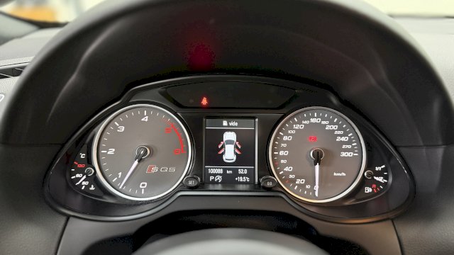 Audi SQ5 3.0 TDI 326 competition quattro Toit Ouvrant / Attelage /Webasto