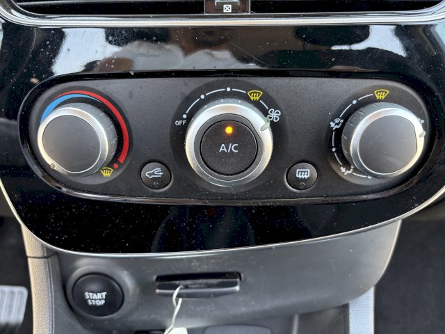 Renault Renault Clio IV (K98) 1.5 dCi 75ch energy Business