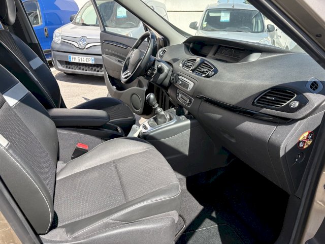 Renault Renault Grand Scenic III dCi 110 Zen 5pl