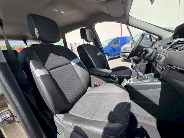Renault Renault Grand Scenic III dCi 110 Zen 5pl