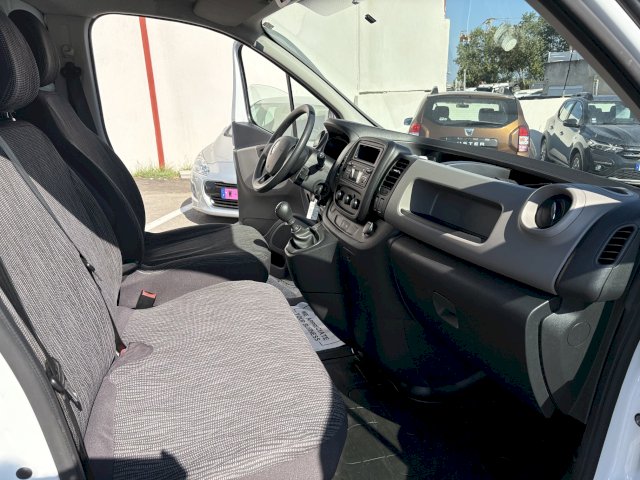 Renault Renault Trafic FGN L1H1 DCI 90 CONFORT 