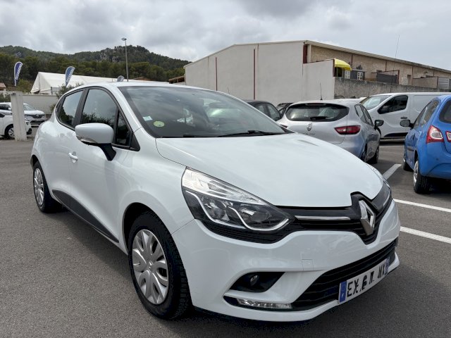 Renault Renault Clio SOCIETE DCI 90 ENERGY ECO2 82G AIR MEDIANAV