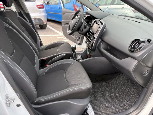 Renault Renault Clio SOCIETE DCI 90 ENERGY ECO2 82G AIR MEDIANAV