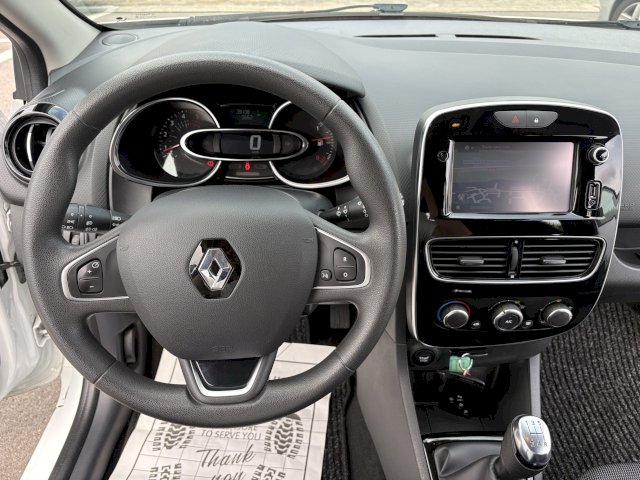 Renault Renault Clio SOCIETE DCI 90 ENERGY ECO2 82G AIR MEDIANAV
