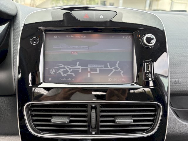 Renault Renault Clio SOCIETE DCI 90 ENERGY ECO2 82G AIR MEDIANAV