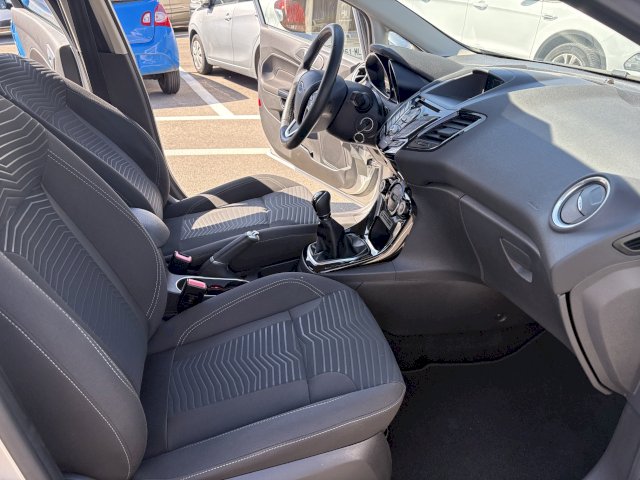 Ford Ford Fiesta IV 1.6 TDCi 95 FAP Titanium 5p