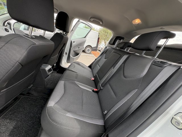 Peugeot Peugeot 308  1.6 HDi92 FAP Active 5p
