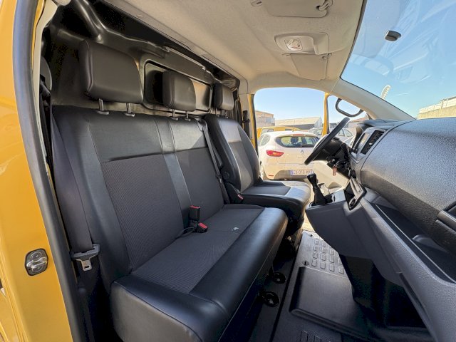 Citroën Citroën Jumpy M 1.6 Bluehdi 95 CONFORT 3 PL