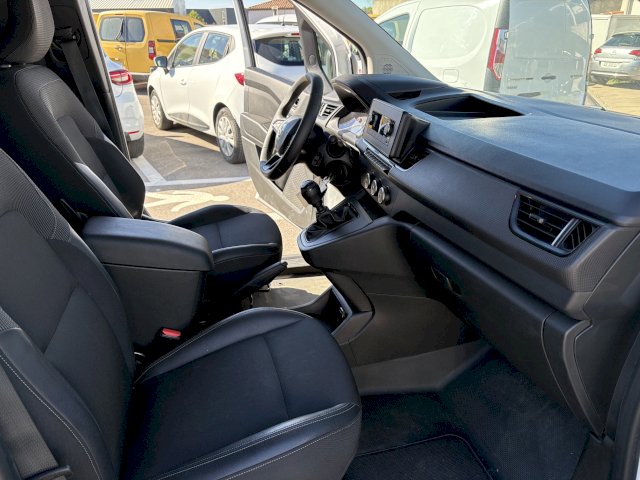 Renault Renault Kangoo VAN 1.3 TCE 100 GRAND CONFORT - 22