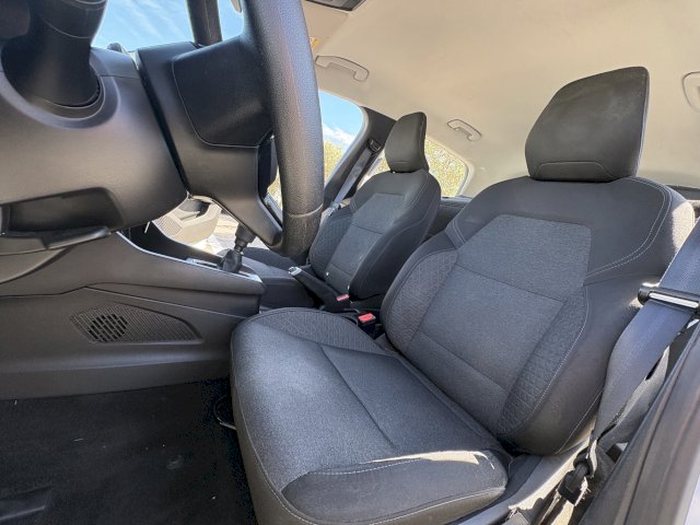 Renault Renault Clio SOCIETE BLUE DCI 85 AIR NAV