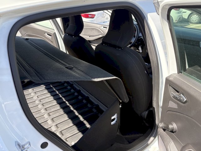 Renault Renault Clio SOCIETE BLUE DCI 85 AIR NAV