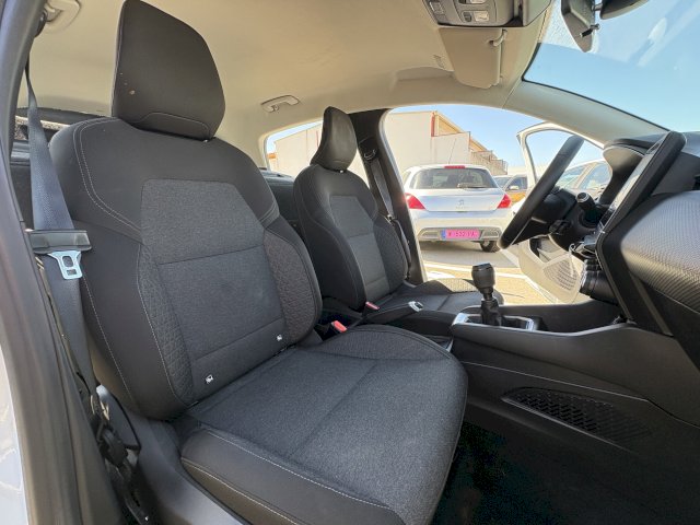 Renault Renault Clio SOCIETE BLUE DCI 85 AIR NAV
