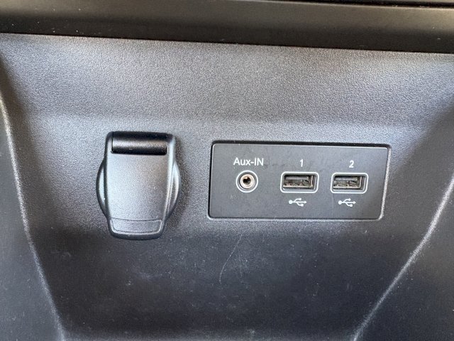 Renault Renault Clio SOCIETE BLUE DCI 85 AIR NAV