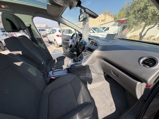 Peugeot Peugeot 5008  1.6 BlueHDi 120ch Allure S&S