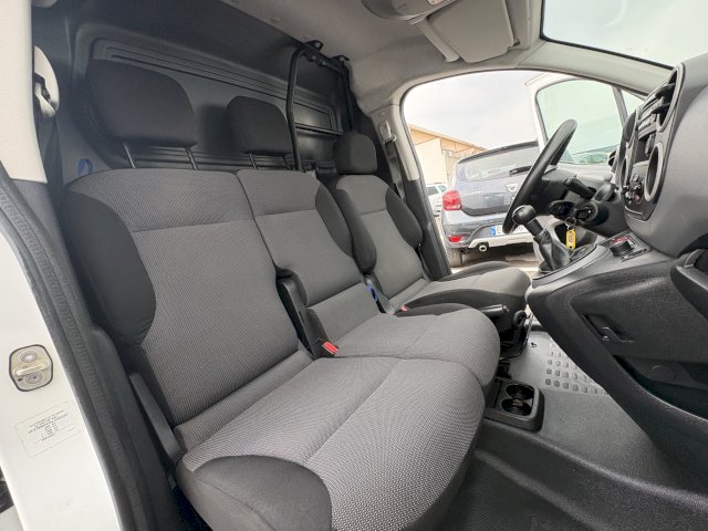 Peugeot Peugeot Partner STANDART 1.6 BLUEHDI 75 PREMIUM