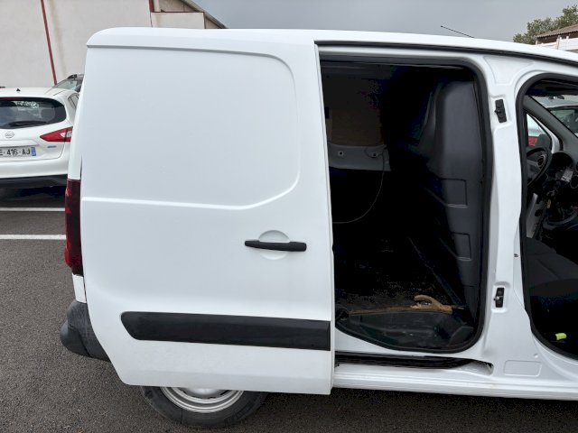 Peugeot Peugeot Partner STANDART 1.6 BLUEHDI 75 PREMIUM