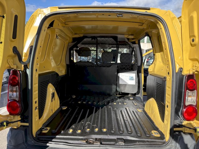 Citroën Citroën Berlingo BlueHDI 100 BVA CLIM 3 PL