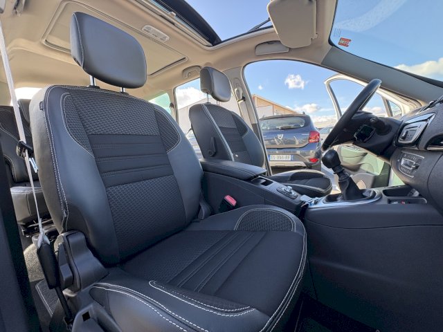 Renault Renault Grand Scenic III dCi 110 E6 Energy Bose eco² 5pl 2015