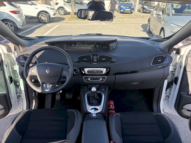 Renault Renault Grand Scenic III dCi 110 E6 Energy Bose eco² 5pl 2015